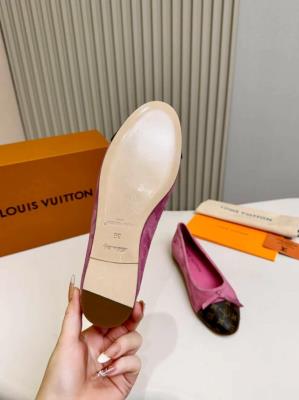 wholesale quality louis vuitton women shoes model no. 563